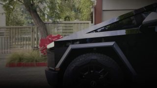 Be a winner: Cybertruck from Jewelz Blu