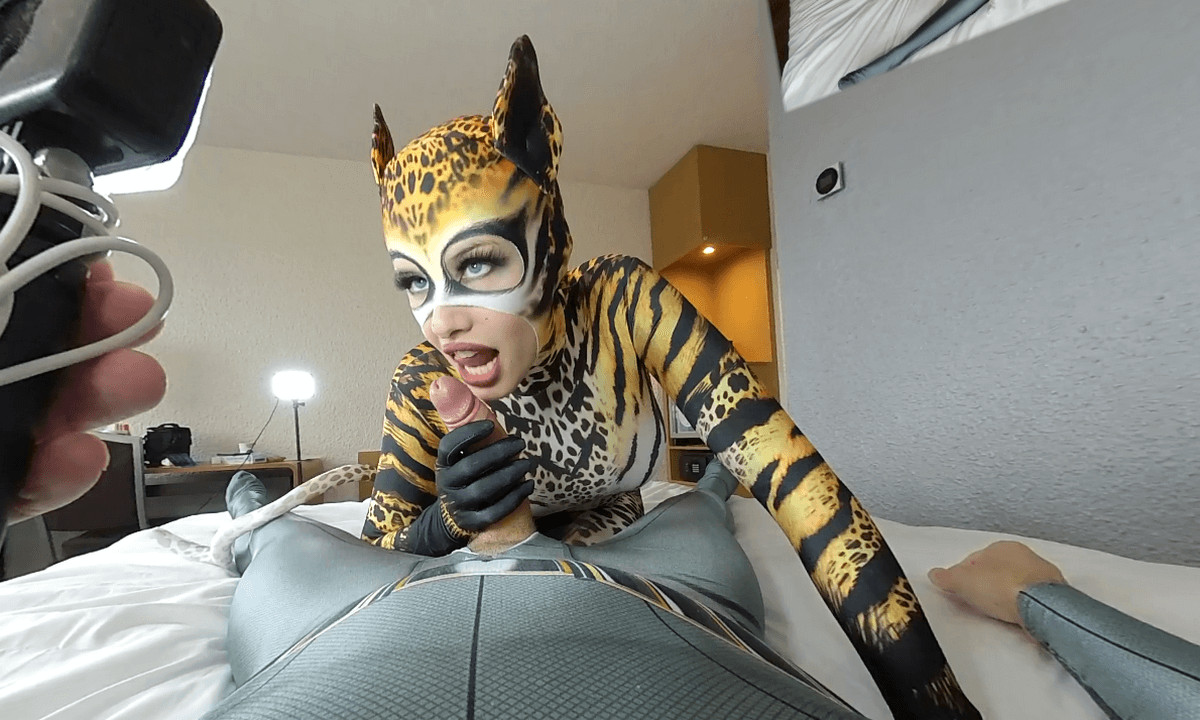 Nora Fox – Cheetah