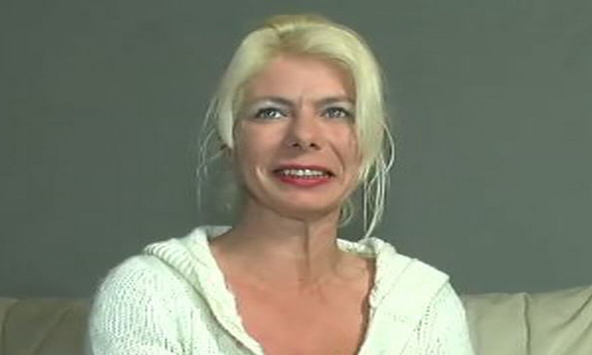 Pussyshow…. Susi