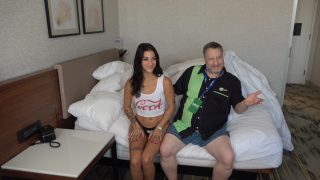Quickie Creampie With Ricki Rose