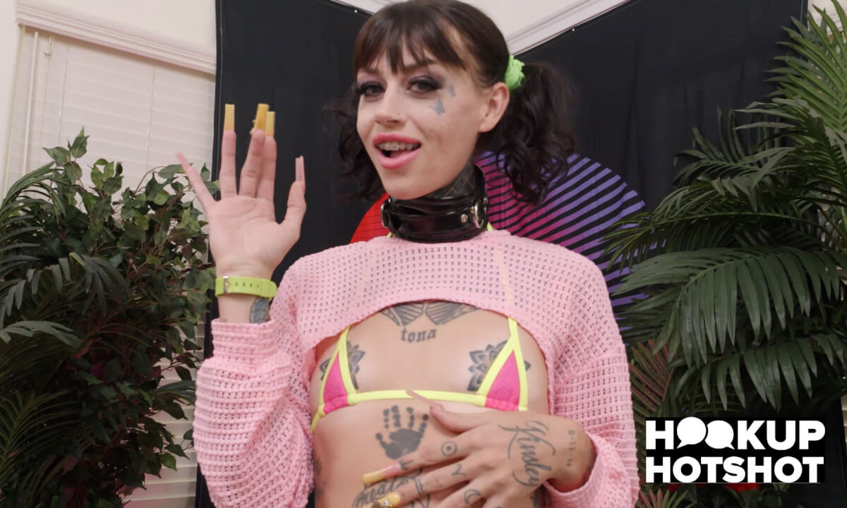 Tiny CC Doll Cruises The Internet For Bryan Gozzling’s Sloppy Anal!