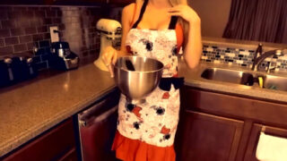 Vr Girl Natasha Cooking For You!