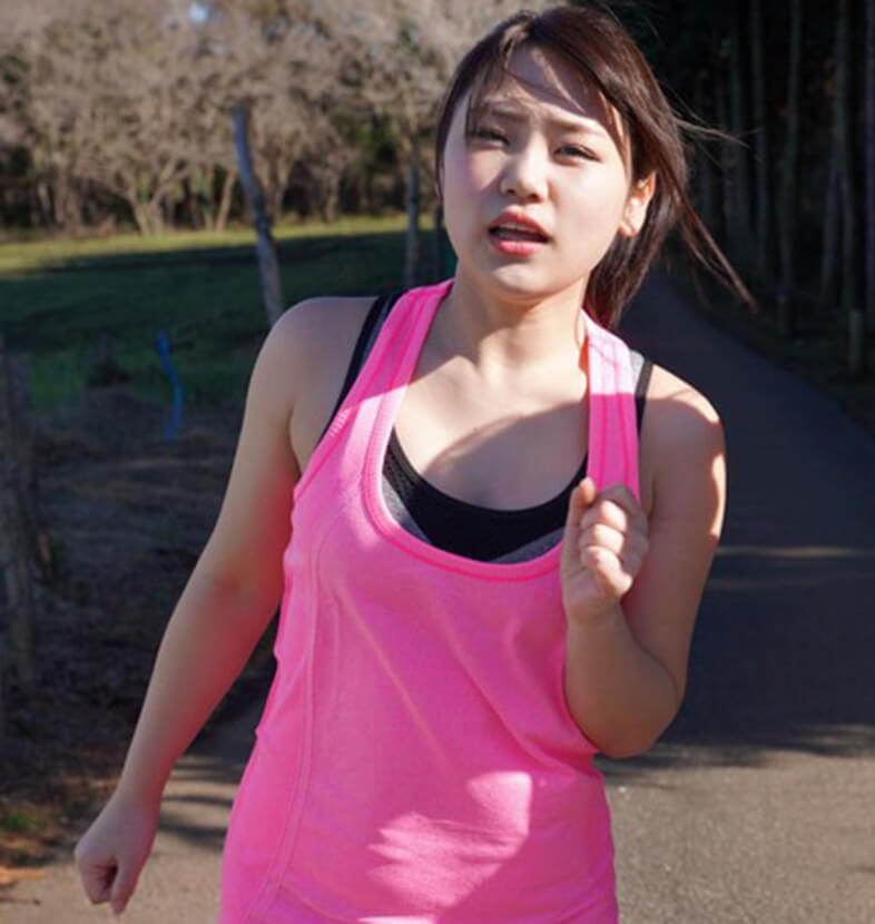 Yuka Asami, Rika Mochida – Leg-Stretching, Tit-Shaking Sparring at the Gym Part 1