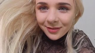 Facesitting Bitch