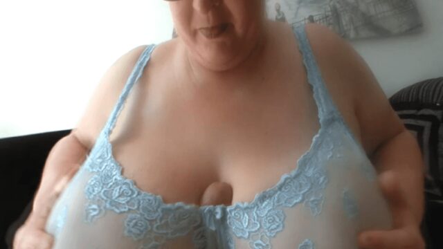 The 2 Bra Titty Fuck with Miranda